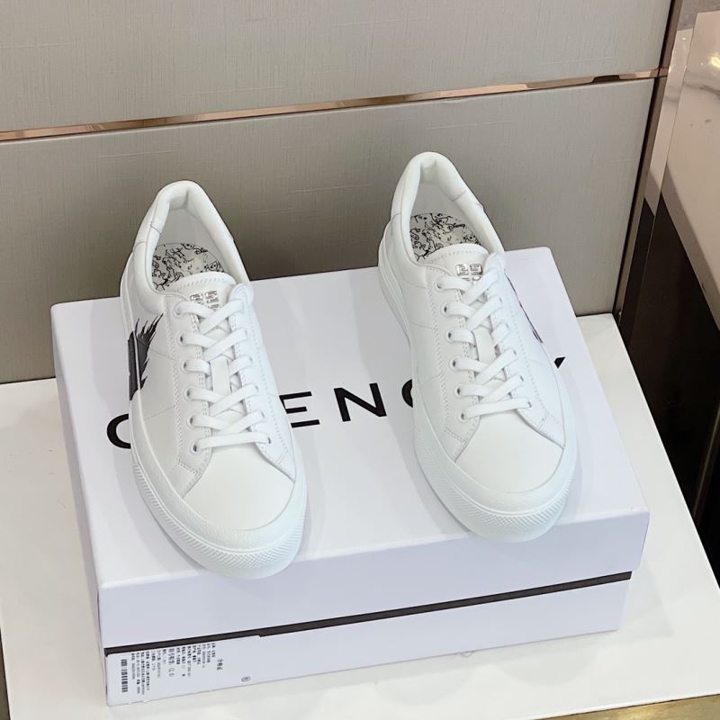 Givenchy Sneakers